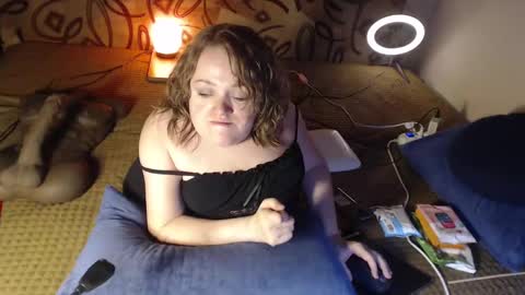 Snapshot of akindmodel chatting on January 25, 2025, 7:49 pm Natalie online show from January 25, 2025, 7:49 pm