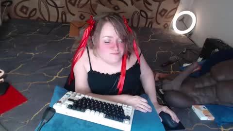 Snapshot of akindmodel chatting on March 7, 2025, 9:29 am Natalie online show from March 7, 2025, 9:29 am