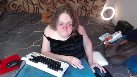 Snapshot of akindmodel chatting on March 9, 2025, 5:33 am Natalie online show from March 9, 2025, 5:33 am