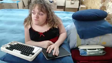 Snapshot of akindmodel chatting on September 9, 2025, 4:34 am Natalie online show from September 9, 2025, 4:34 am