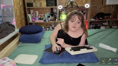 Natalie online show from December 20, 2025, 2:24 pm