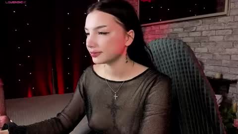 Snapshot of akiraasai chatting on September 17, 2025, 8:43 pm Akira please help me get my first 50 thumps up online show from September 17, 2025, 8:43 pm