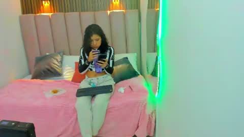 AkiraHayami online show from July 28, 2026, 12:12 pm