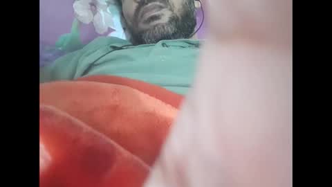 Brown arab man online show from May 3, 2026, 8:26 pm
