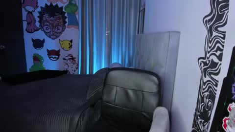 Ander uwu online show from April 15, 2026, 2:29 am