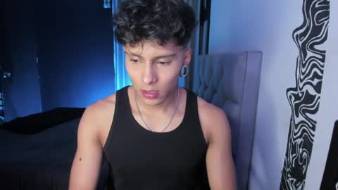 Snapshot of ala_ha_ chatting on May 20, 2026, 12:28 am Ander uwu online show from May 20, 2026, 12:28 am