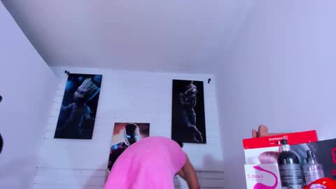 Snapshot of alahia__rodriguez chatting on December 27, 2024, 7:46 pm Alahia Rodriguez online show from December 27, 2024, 7:46 pm