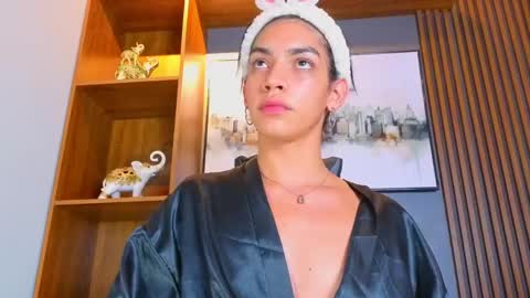 Snapshot of alahia__rodriguez chatting on May 21, 2026, 8:27 pm Alahia Rodriguez online show from May 21, 2026, 8:27 pm