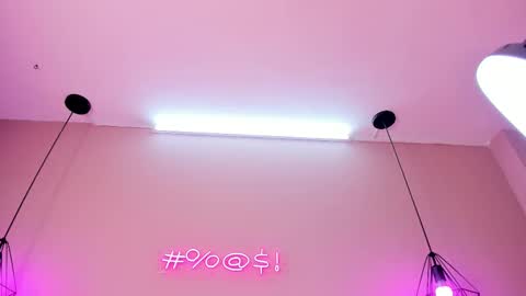 Alahia  online show from January 18, 2025, 6:32 pm