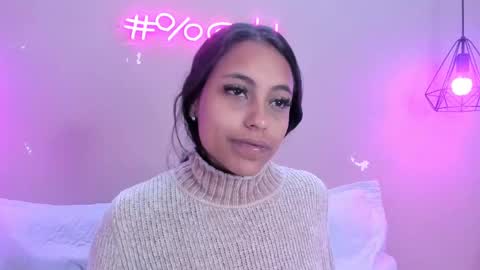 Alahia  online show from March 7, 2025, 11:40 am