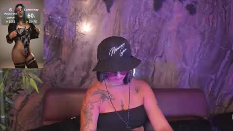 ALAHIA online show from October 21, 2025, 5:46 pm