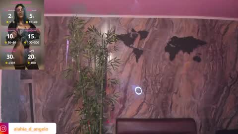 Snapshot of alahia_dangelo_ chatting on April 23, 2026, 5:26 pm ALAHIA online show from April 23, 2026, 5:26 pm