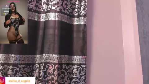 Snapshot of alahia_dangelo_ chatting on April 30, 2026, 8:57 pm ALAHIA online show from April 30, 2026, 8:57 pm