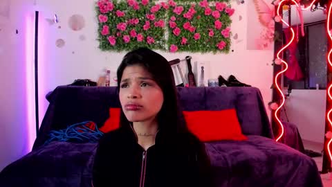 Alaia online show from September 17, 2025, 12:23 am