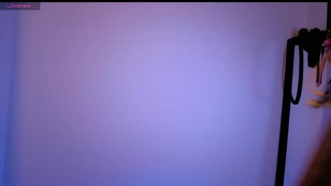 Snapshot of alaia_asuka chatting on April 27, 2026, 3:26 am Alaia online show from April 27, 2026, 3:26 am