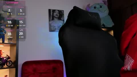 Alaia online show from July 27, 2026, 12:28 am