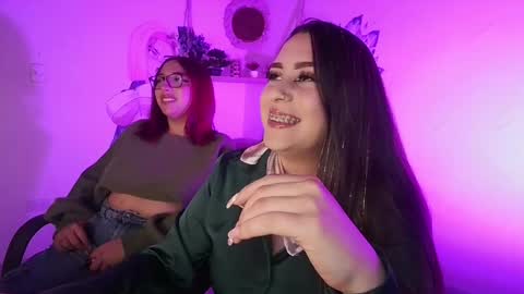 Snapshot of alaia_rossetti chatting on April 16, 2026, 3:40 am alaia online show from April 16, 2026, 3:40 am