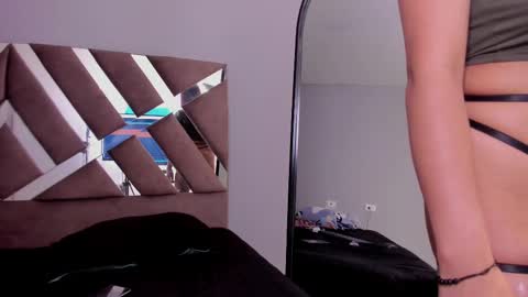 alaia_soto online show from March 8, 2025, 3:35 pm