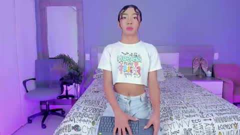 alaiaguerra online show from October 15, 2025, 7:58 pm