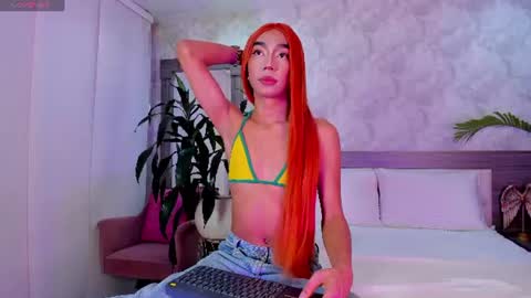 alaiaguerra online show from June 12, 2026, 8:41 pm