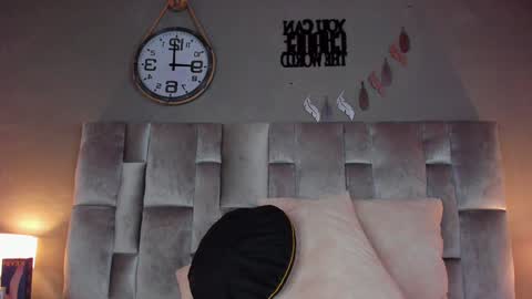  Alaia  online show from January 18, 2025, 2:33 pm