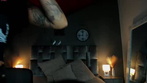  Alaia  online show from February 20, 2025, 11:31 am