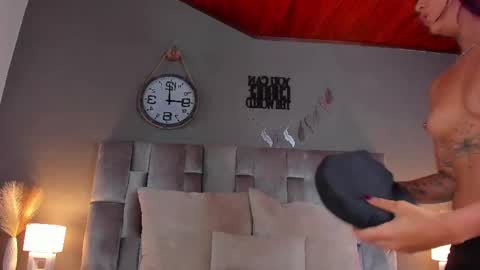  Alaia  online show from February 22, 2025, 5:35 pm