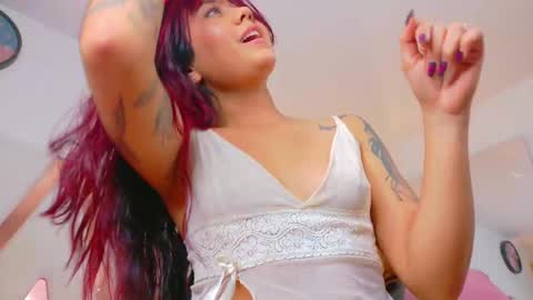  Alaia  online show from February 25, 2025, 2:44 pm