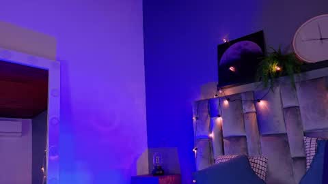  Alaia  online show from October 14, 2025, 11:33 am