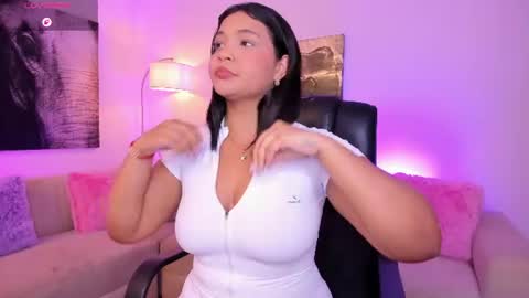 Alaia online show from June 17, 2026, 6:53 pm