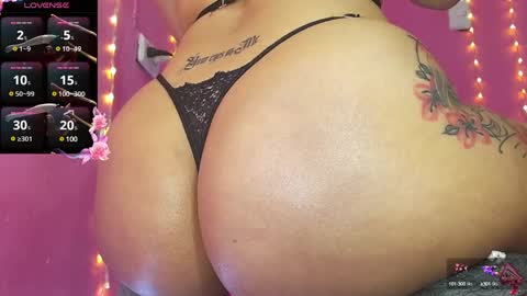 Snapshot of alaiia_rosse chatting on February 7, 2025, 6:24 am Alaiia online show from February 7, 2025, 6:24 am