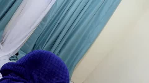 alaiza_malinao online show from June 9, 2026, 10:38 am
