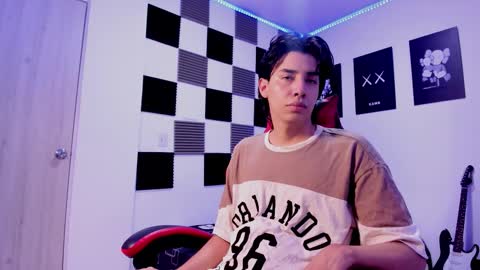 Snapshot of alan_boy01 chatting on January 19, 2026, 11:25 am Alan Boy online show from January 19, 2026, 11:25 am