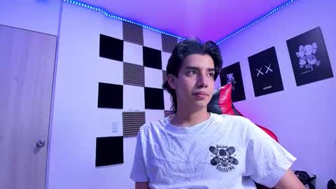 Snapshot of alan_boy01 chatting on February 9, 2026, 11:25 am Alan Boy online show from February 9, 2026, 11:25 am