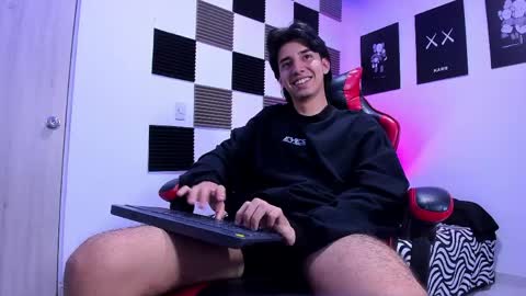 Alan Boy online show from June 6, 2026, 3:44 am