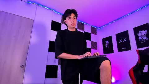 Alan Boy online show from July 23, 2026, 2:53 am