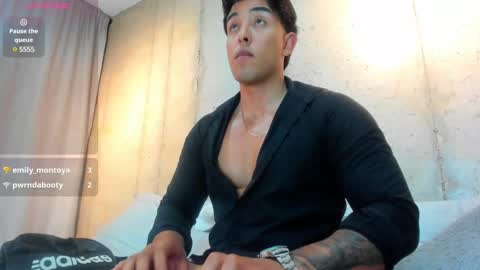 Snapshot of alan_greek_1 chatting on December 31, 2024, 4:49 am Alan greek online show from December 31, 2024, 4:49 am