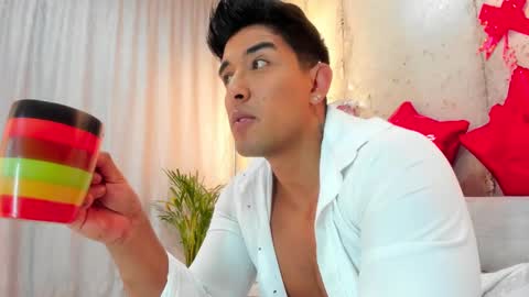 Snapshot of alan_greek_1 chatting on February 15, 2025, 11:17 am Alan greek online show from February 15, 2025, 11:17 am