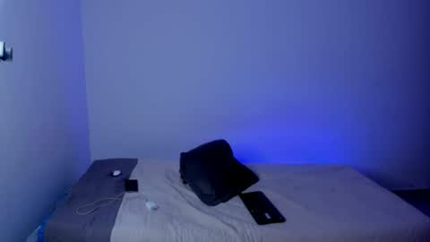 alan newton1 online show from July 21, 2026, 4:04 am