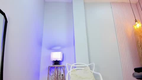 Alana online show from May 20, 2026, 3:13 am