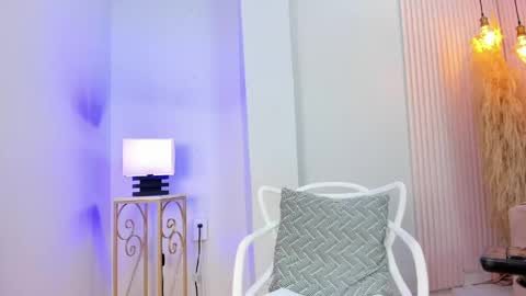 Alana online show from May 28, 2026, 3:37 am