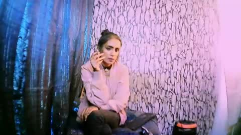 alana_del_ray online show from June 12, 2026, 7:18 am