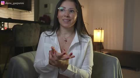 Snapshot of alana_gasparani chatting on February 17, 2026, 2:08 am Alana Gasparini online show from February 17, 2026, 2:08 am