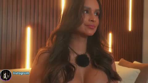 Alana online show from June 22, 2026, 4:42 am