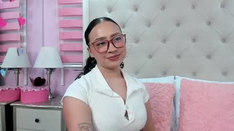 Alana  online show from June 13, 2026, 9:02 pm