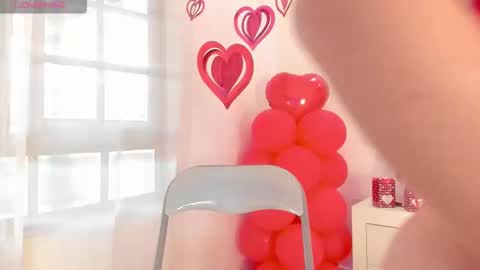       online show from February 10, 2025, 9:36 pm