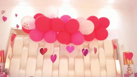       online show from February 18, 2025, 10:47 pm