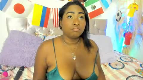 alana_vega69 online show from July 3, 2026, 12:33 pm