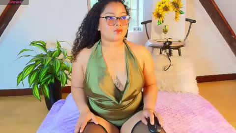 Alana Gmez  online show from July 1, 2026, 7:02 pm