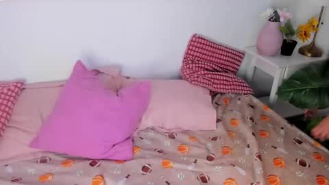 Snapshot of alanaa_rosse chatting on February 25, 2026, 11:42 am ALANA online show from February 25, 2026, 11:42 am